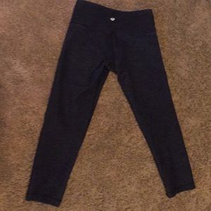 Lululemon mid length tights